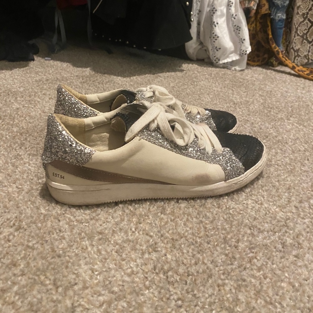 Dolce vita x hemline exclusive sneakers